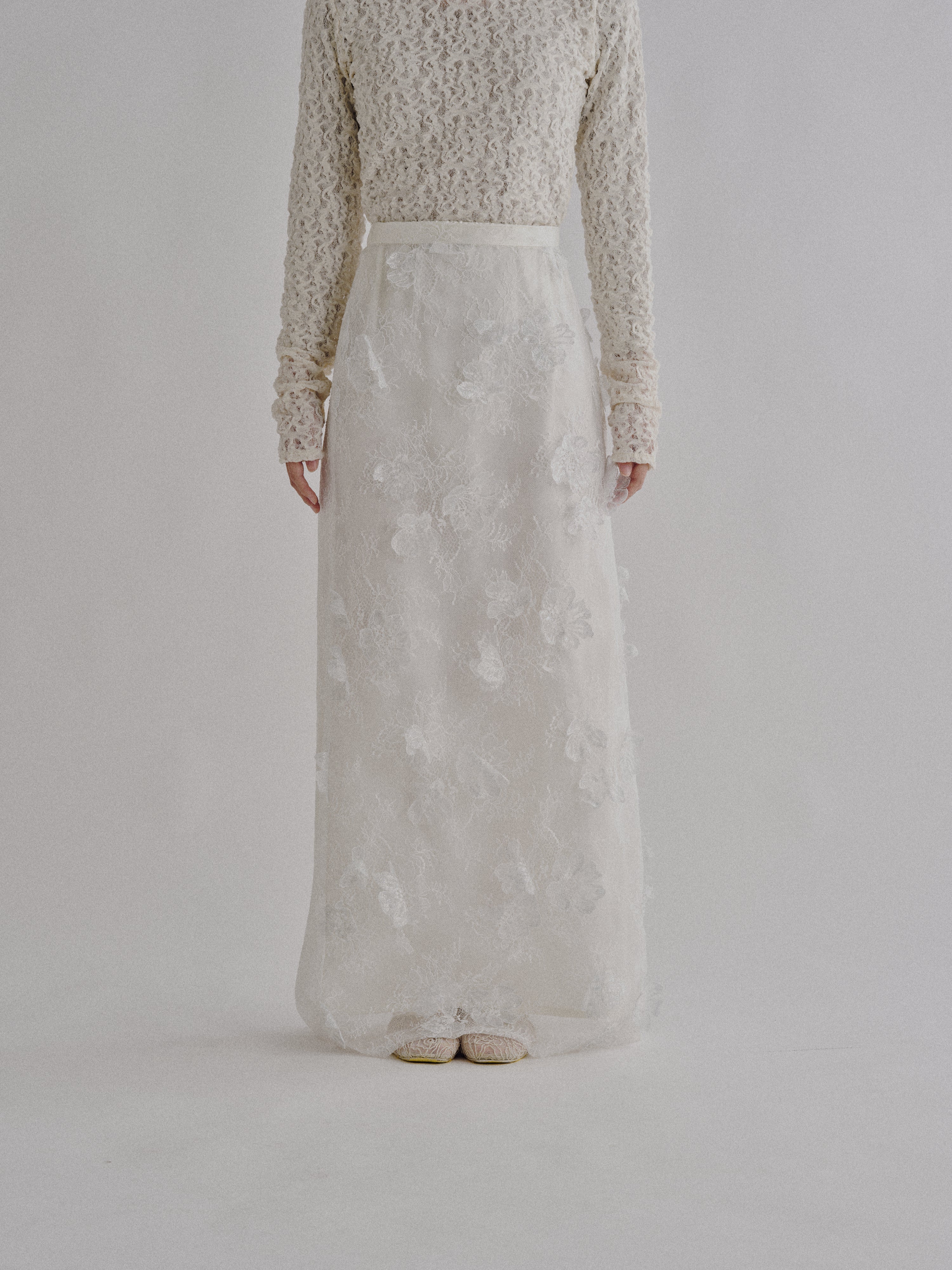 Sheer Bloom Lace Straight Skirt