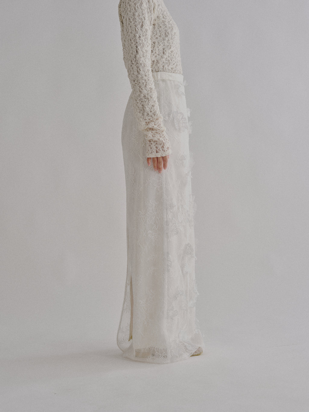 Sheer Bloom Lace Straight Skirt