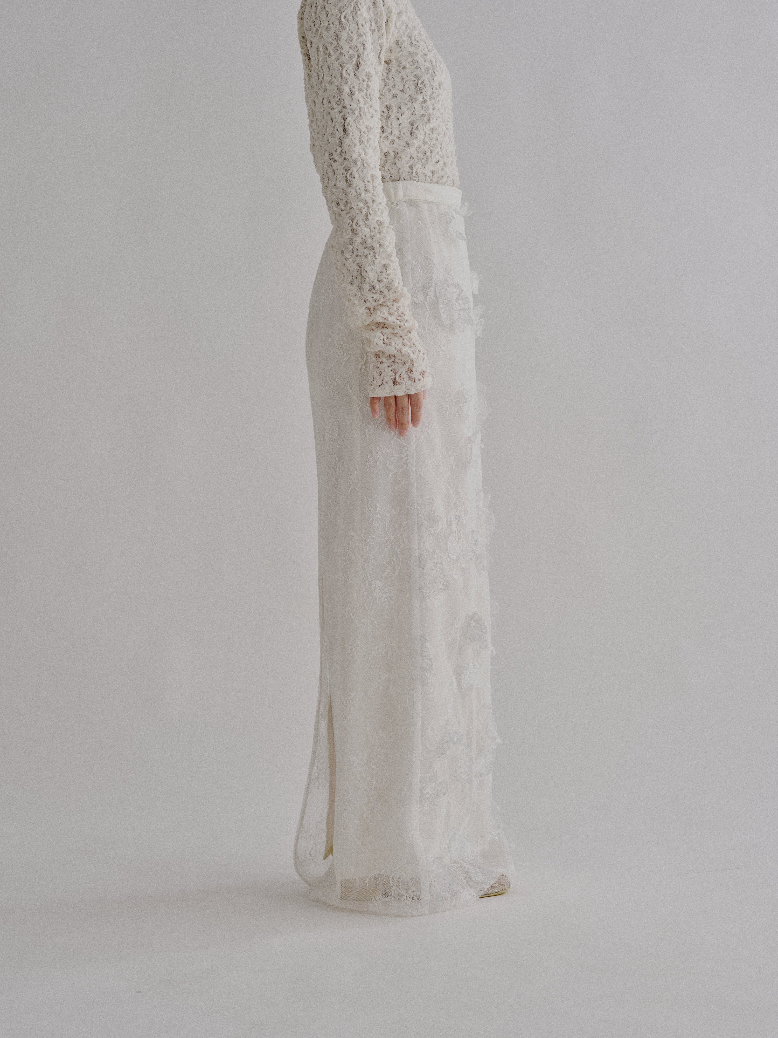 Sheer Bloom Lace Straight Skirt