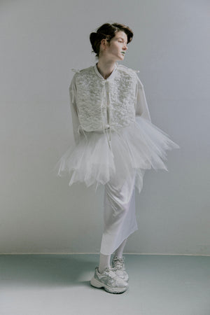 Piping Ribbon Vest - White
