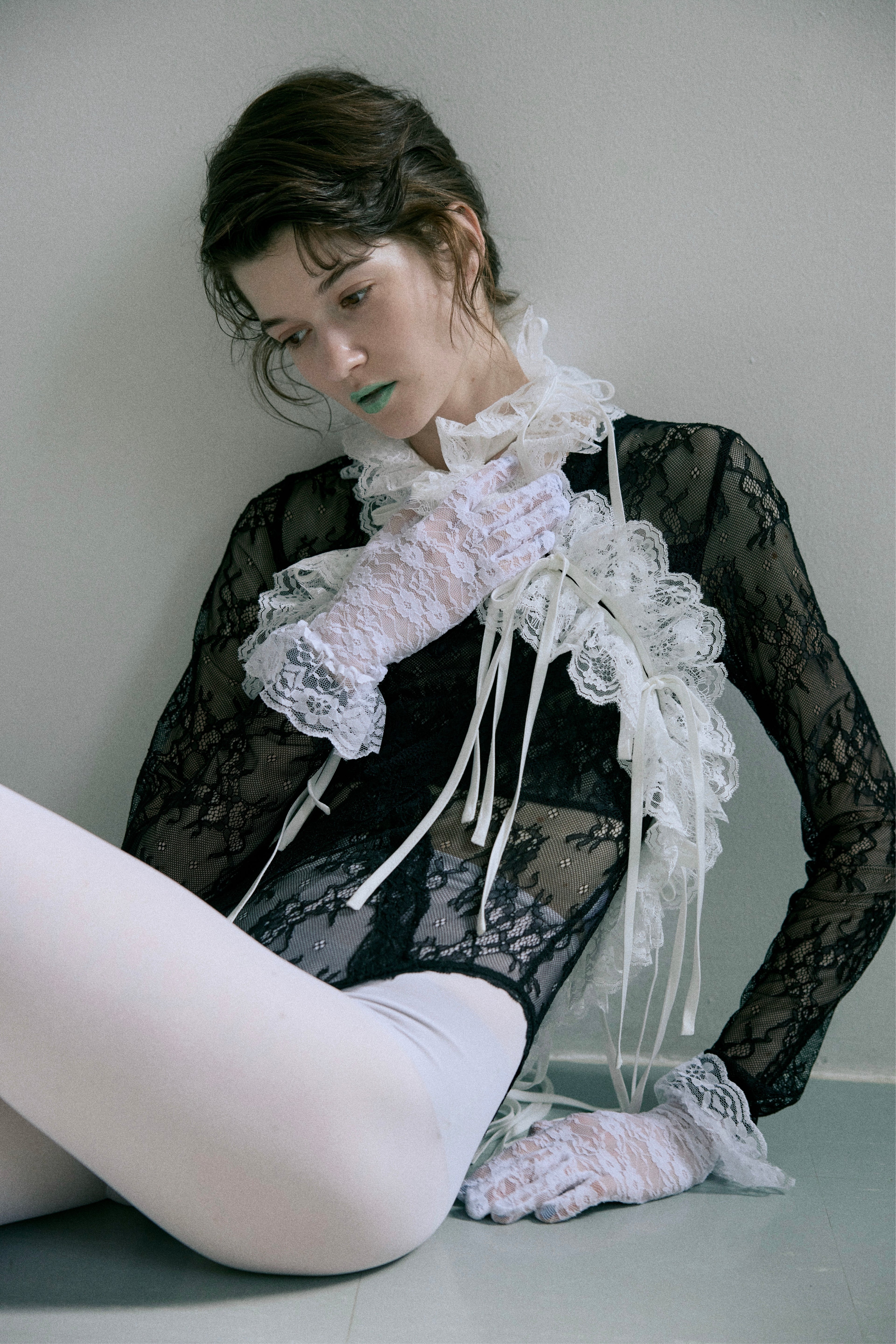 Lace Frill Scarf – Black
